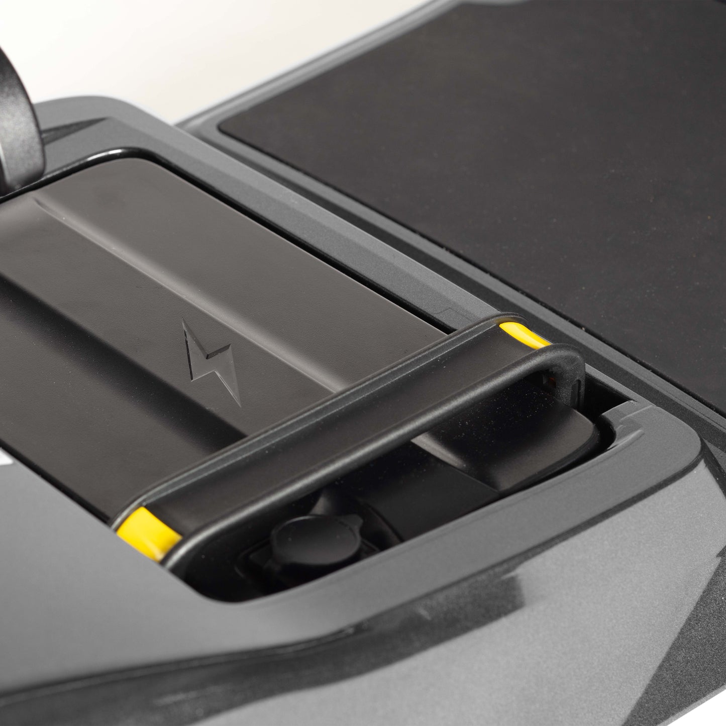 Drive Devilbiss AstroLite Lightweight Boot Scooter 10Ah Black MS027BLK